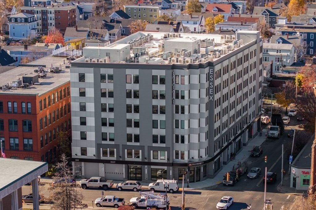 Photo - 585 Essex St Unit 511