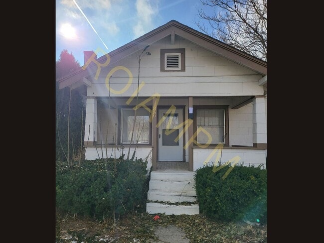 Building Photo - 359 2nd Ave N