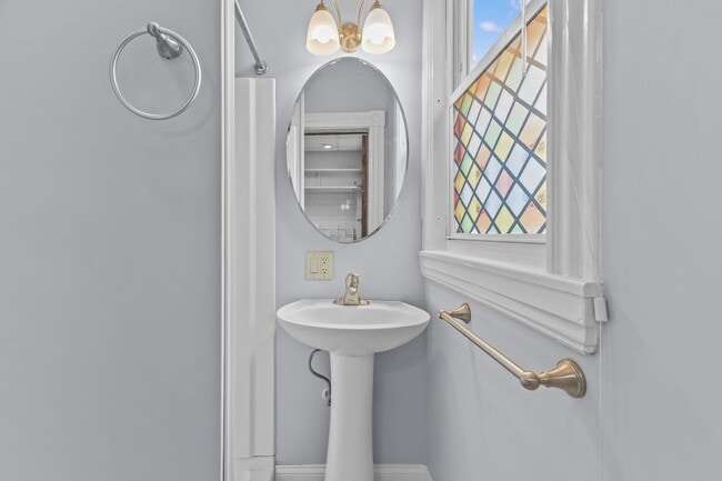 Photo - 234 Pearl St Unit APT 6