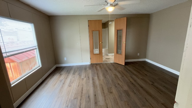 Photo - 1716 E Market Ave