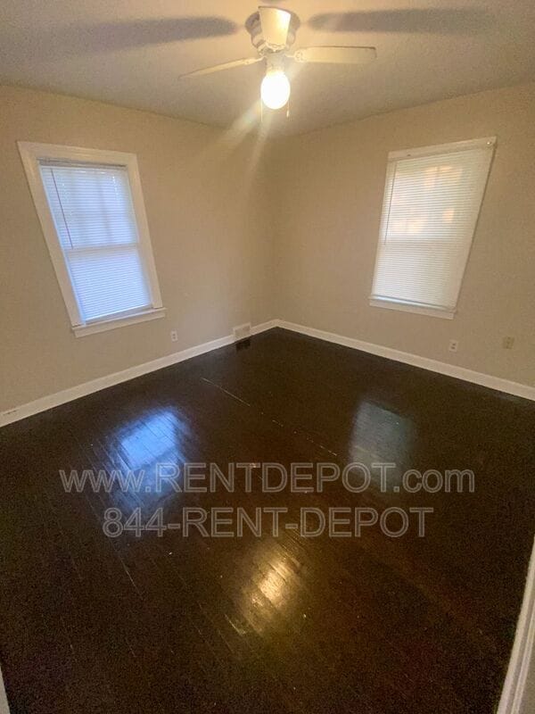 Photo - 629 S Harlan Ave