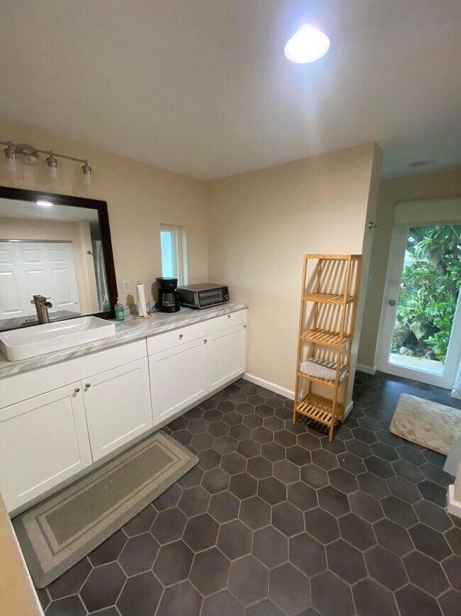 Photo - 3232 Paty Dr