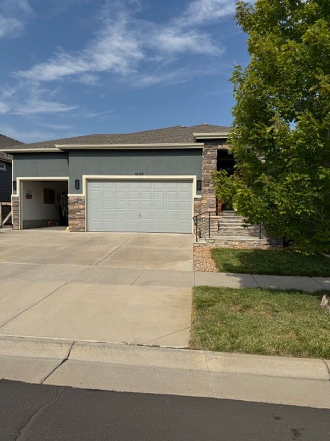 Building Photo - Studio with Den in Private Arvada Home