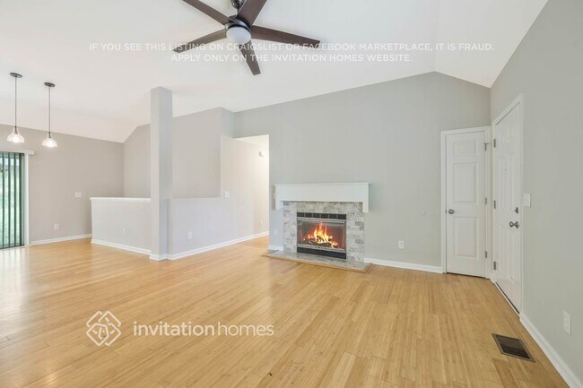 Photo - 816 Restover Ct