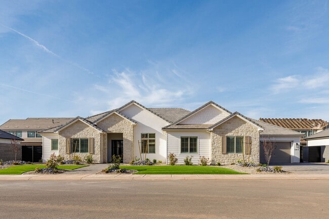 Photo - Beautiful single story with 4 bedrooms close to Crimson High School