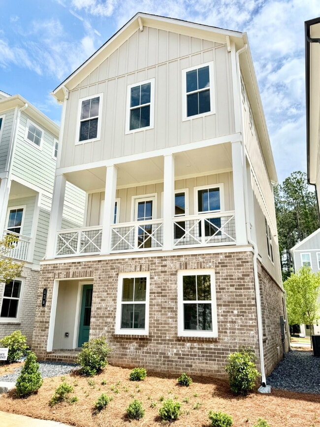 Your Alpharetta Retreat Awaits – Elegant T... - Your Alpharetta Retreat Awaits – Elegant T... Apartment