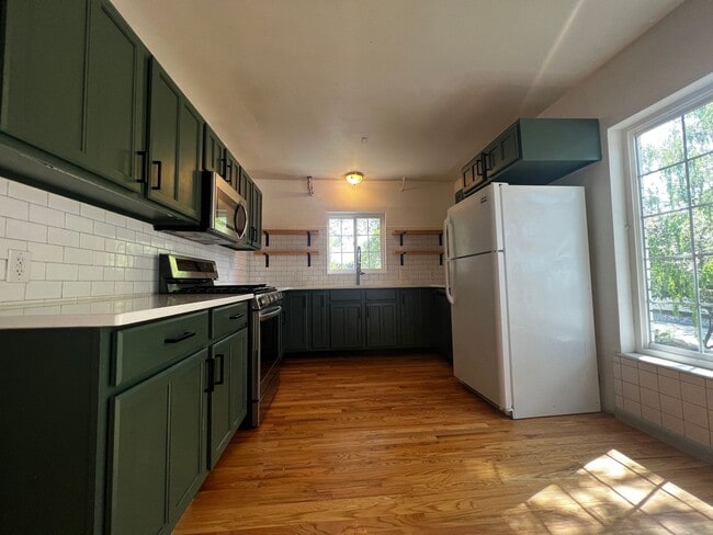 4 Bedroom/2 Bathroom House in Ogden - 4 Bedroom/2 Bathroom House in Ogden