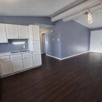 Photo - Charming 3-Bed, 1-Bath Home in Saint Louis – 8507 Red Fir Drive