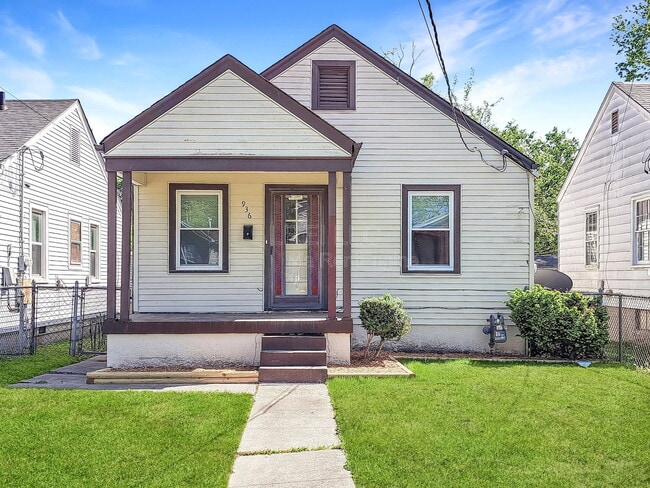 Building Photo - 936 Camden Ave