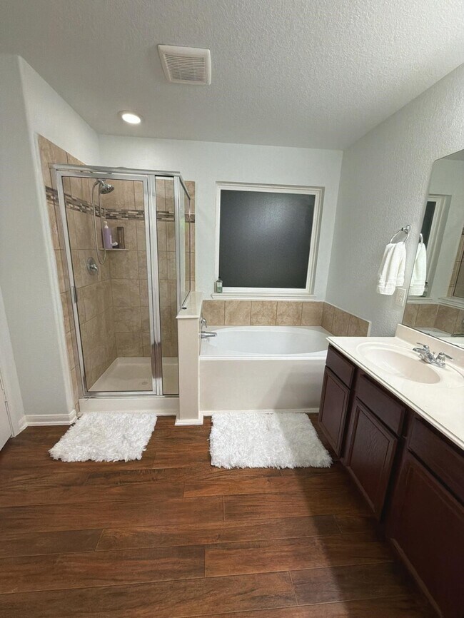 Photo - 2623 Hunters Side Trl