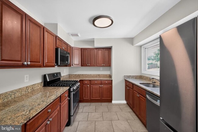 Photo - 6014 Leewood Dr