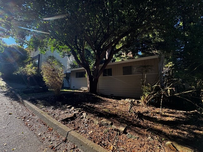 Photo - 3 Bedroom 2 Bath Home Located in Arcata!