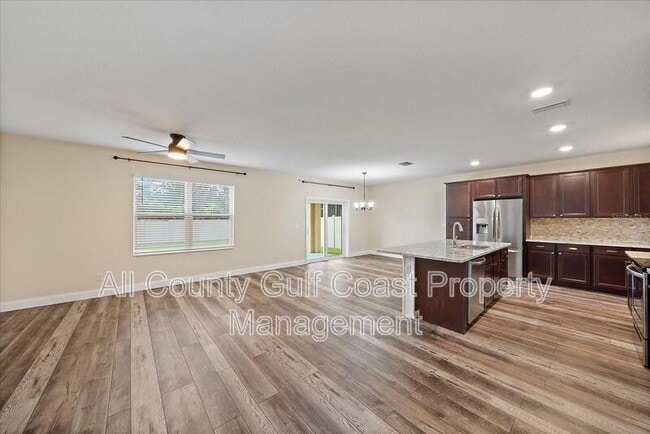 Photo - 4861 Silver Topaz St