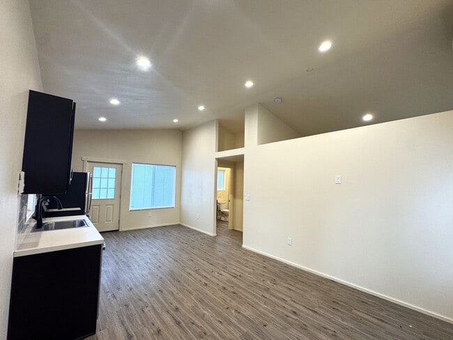 Photo - 11072 SW Sunny Hl Ln