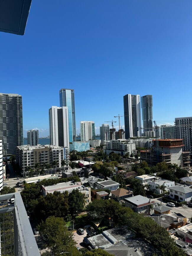 Photo - 341 NE 35th St Unit A2