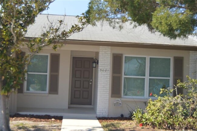 Building Photo - 3001 Stillwell Ct