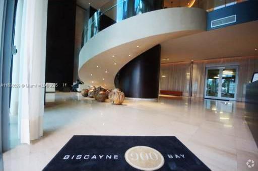 Building Photo - 900 Biscayne Blvd Unit 5512 Rental