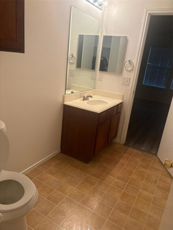 Photo - 6630 Tealglen Dr House