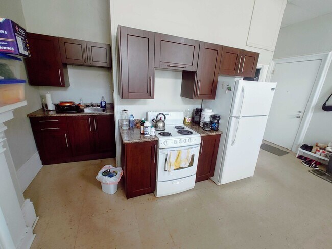 Photo - 134 Earl St Unité 8