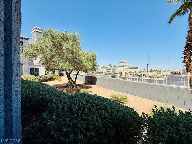 Building Photo - 8600 W Charleston Blvd Unit 1034