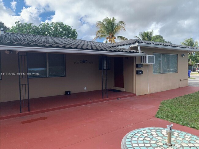 Photo - 5616 Arthur St Unidad North