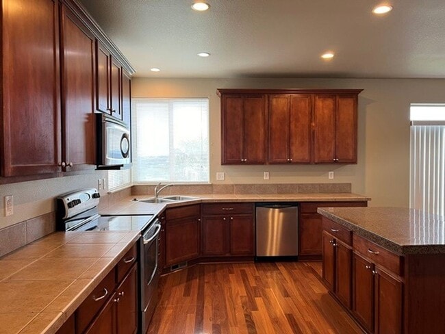 Photo - 2710 Eagles Eye Ave NW