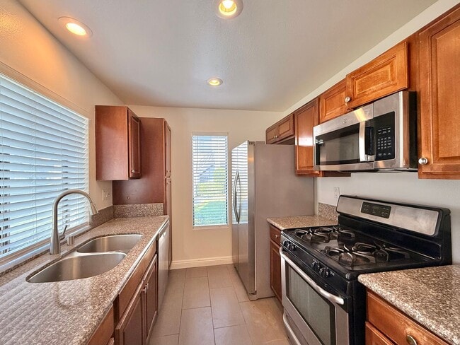Photo - Bright & Spacious Condo Living with Parking!