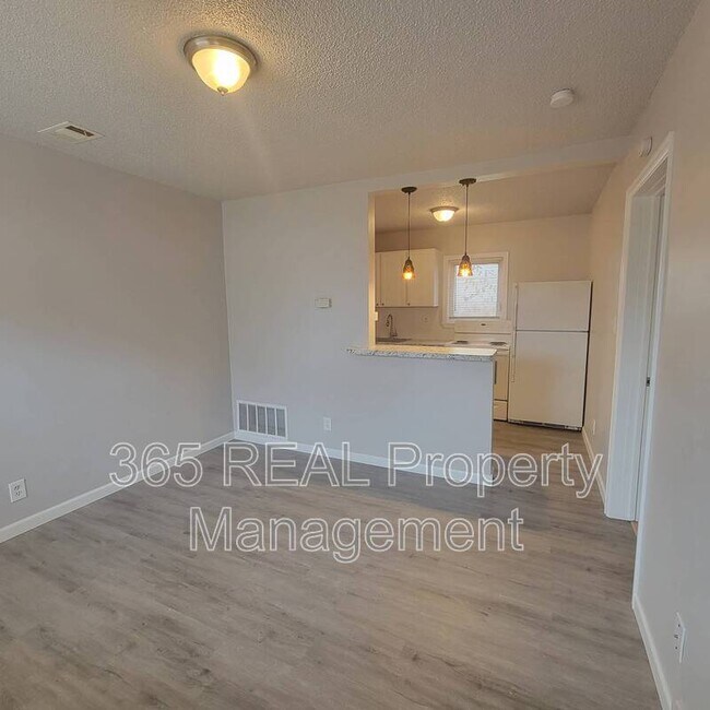 Photo - 320 12th St Unit 3