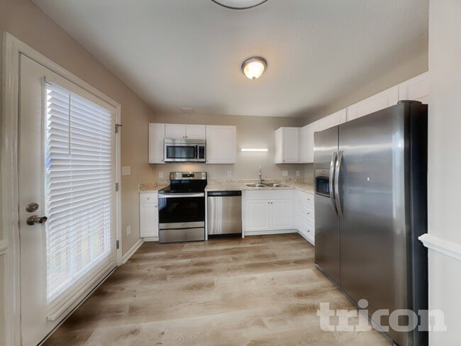 Photo - 624 Convexa Ct