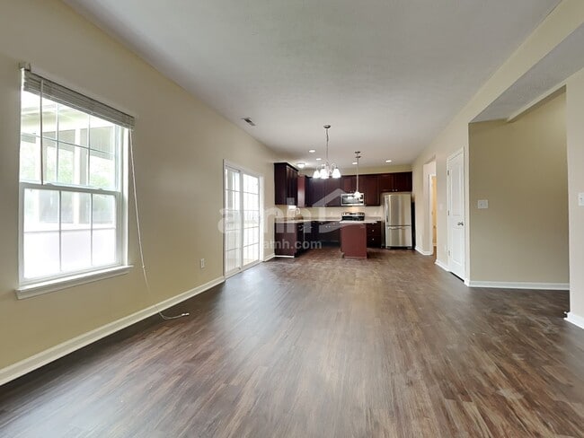 Photo - 9711 Brooks Dr