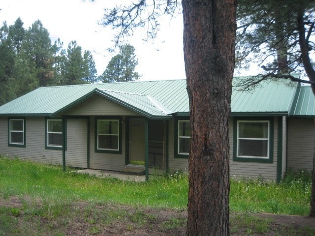 Nice home in a quiet neighborhood - Nice home in a quiet neighborhood