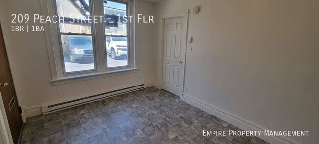Photo - 209 N Peach St Unit 1st Flr