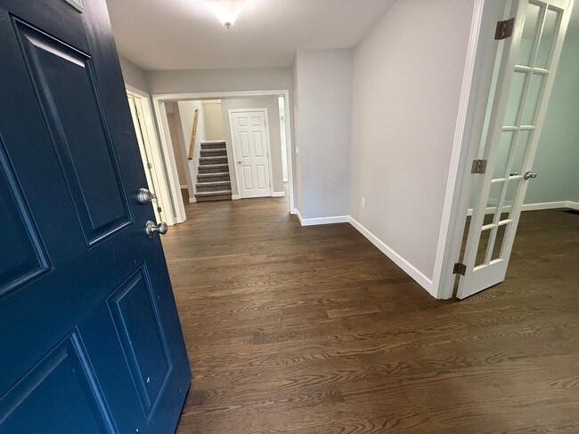 Photo - 317 Heather Glen Ln