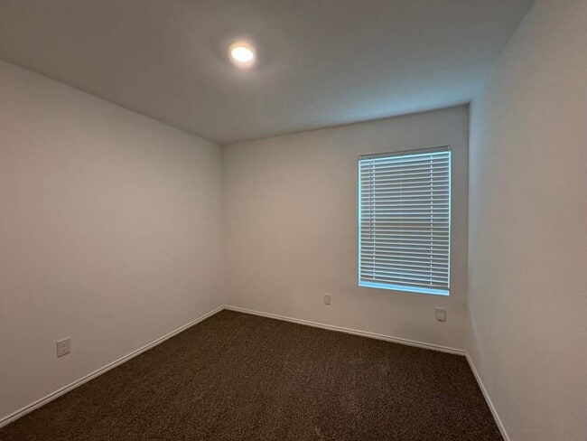Photo - 1338 Mosely Cir