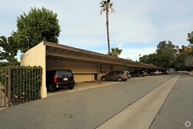 Hillcrest Glen Apartments - Hillcrest Glen Apartments