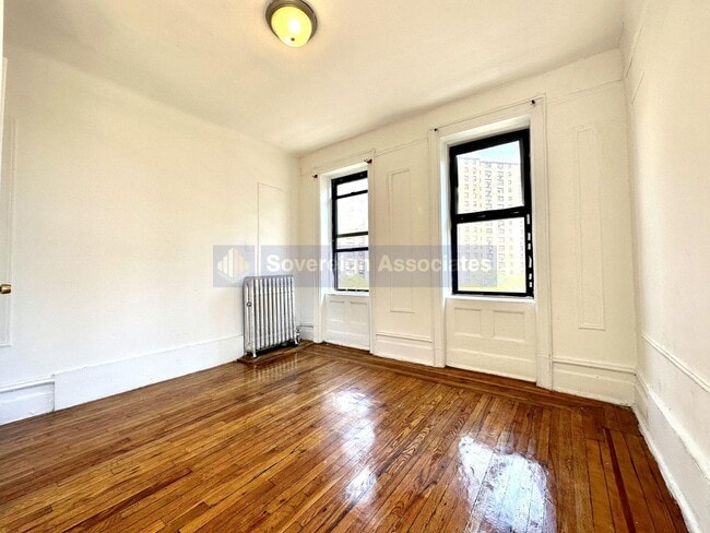 Photo - 121 La Salle St Unit 26