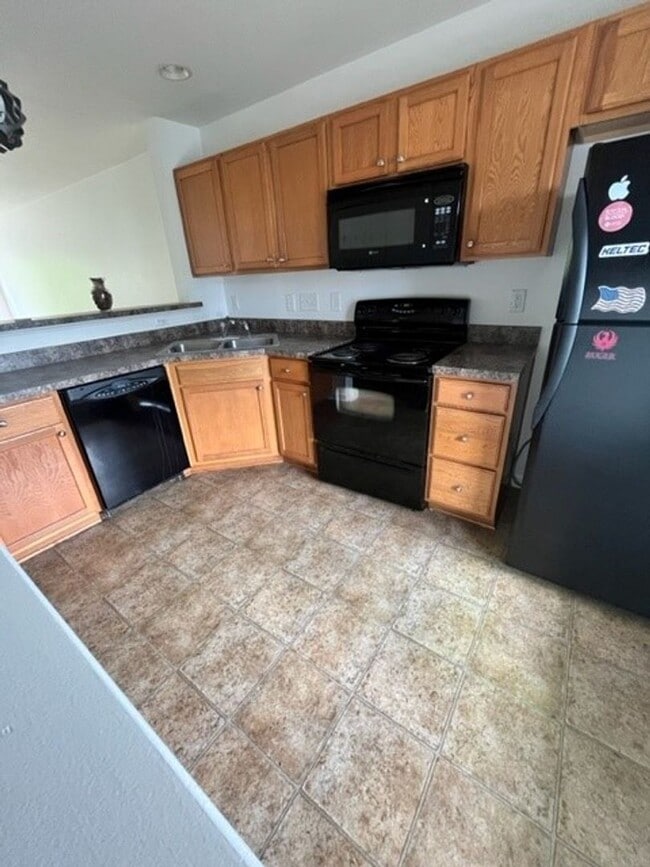 Photo - 2 bedroom 2.5 bath townhome available