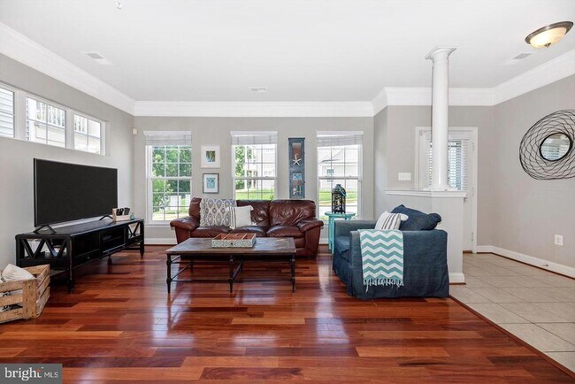 Photo - 10202 Woodthrush Dr