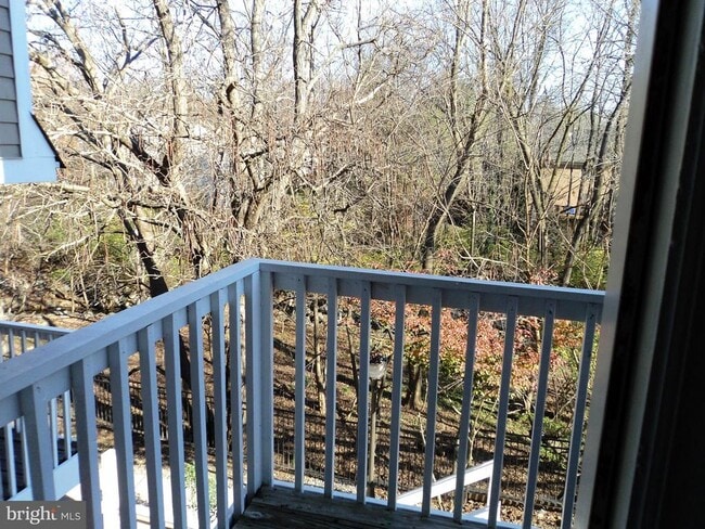 Building Photo - 5700 Chapman Mill Dr