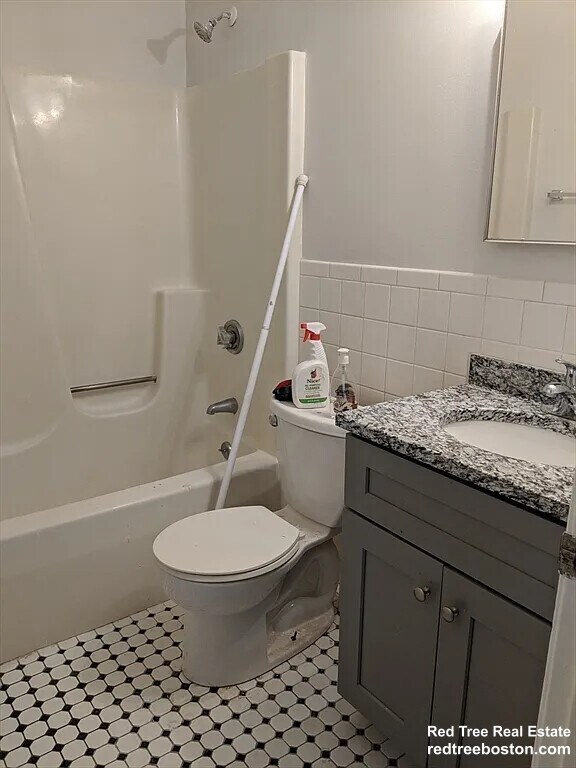 Photo - 3148 Washington St Unit 2