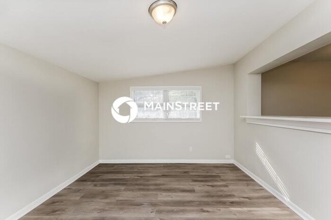Photo - 3 Bedroom Pet-Friendly Home in Tampa, FL w...