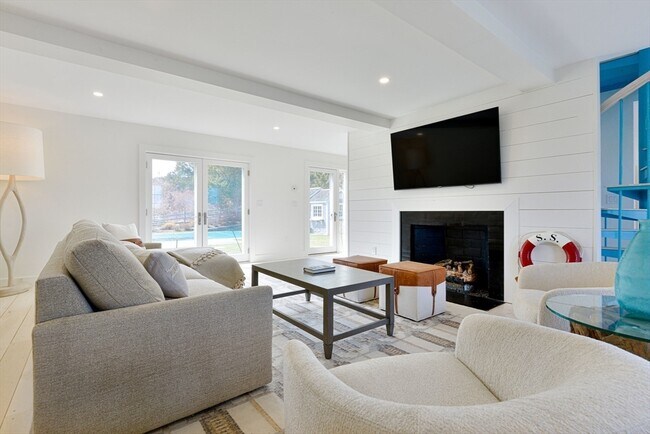 Photo - 153 Polpis Rd