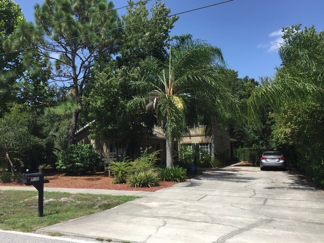 Photo - 5130 Parkway Blvd Unidad Studio Apt.