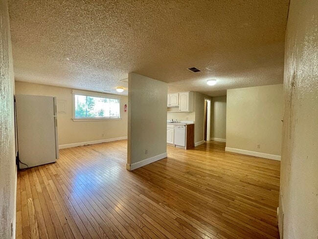 Photo - 1857 11th Ave Apartment Unit B