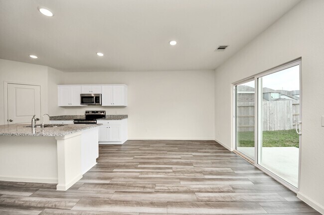 Photo - 5819 Bright Keel Dr