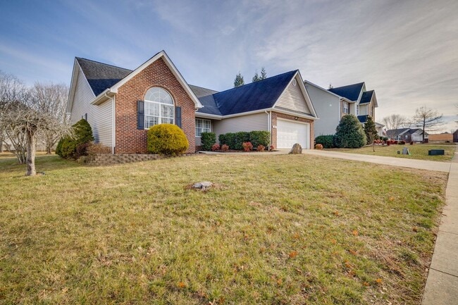 Photo - 205 Rockingham Meadows Dr