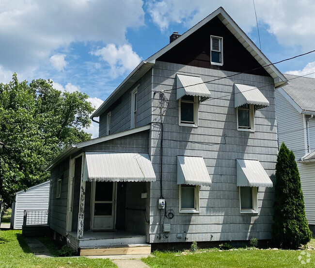 Building Photo - 628 Garfield St Rental