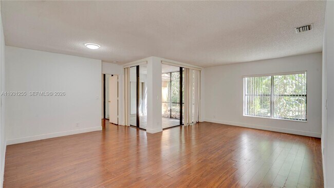 Photo - 3846 Coral Tree Cir Unit 3846