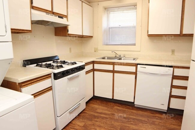 Photo - 812 W Myrtle St