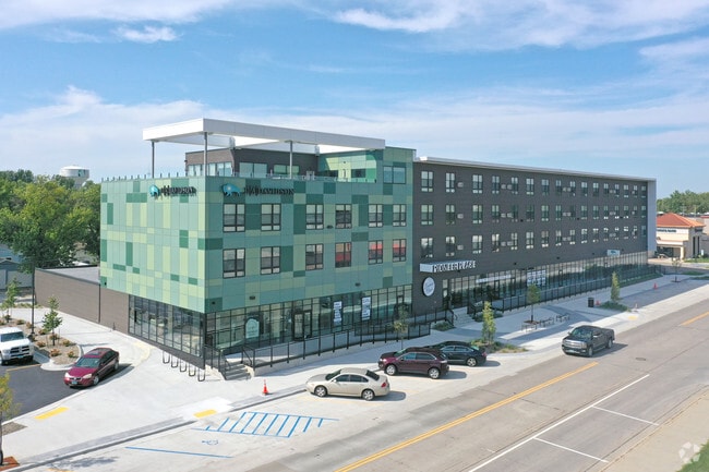 Building Photo - Live at Pioneer Place Rental